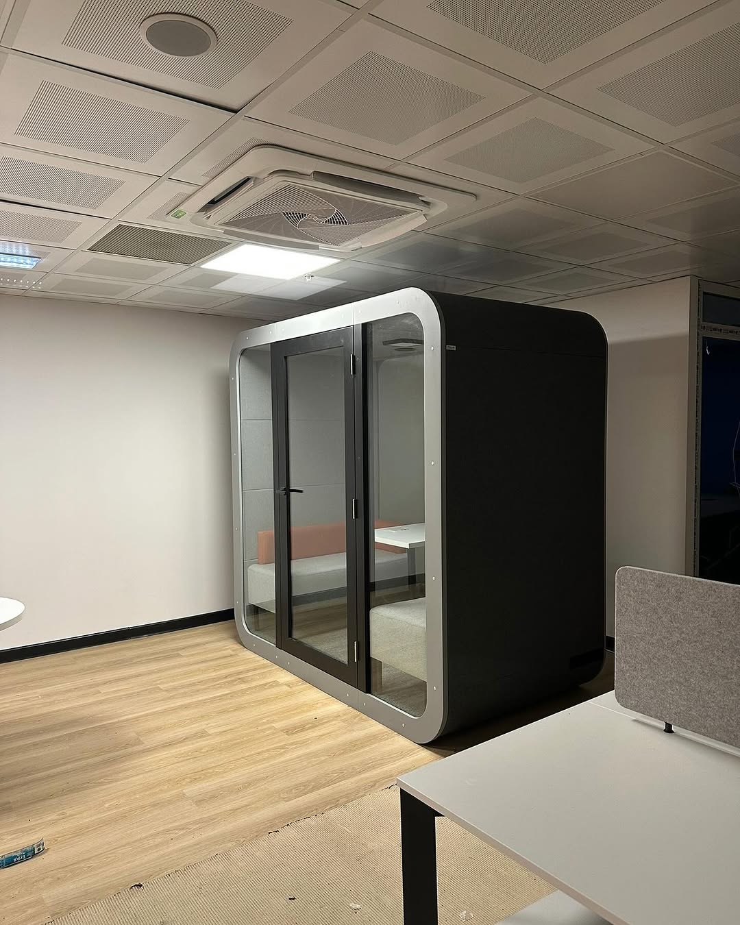 kabincell_1733912612_3520636615375640204