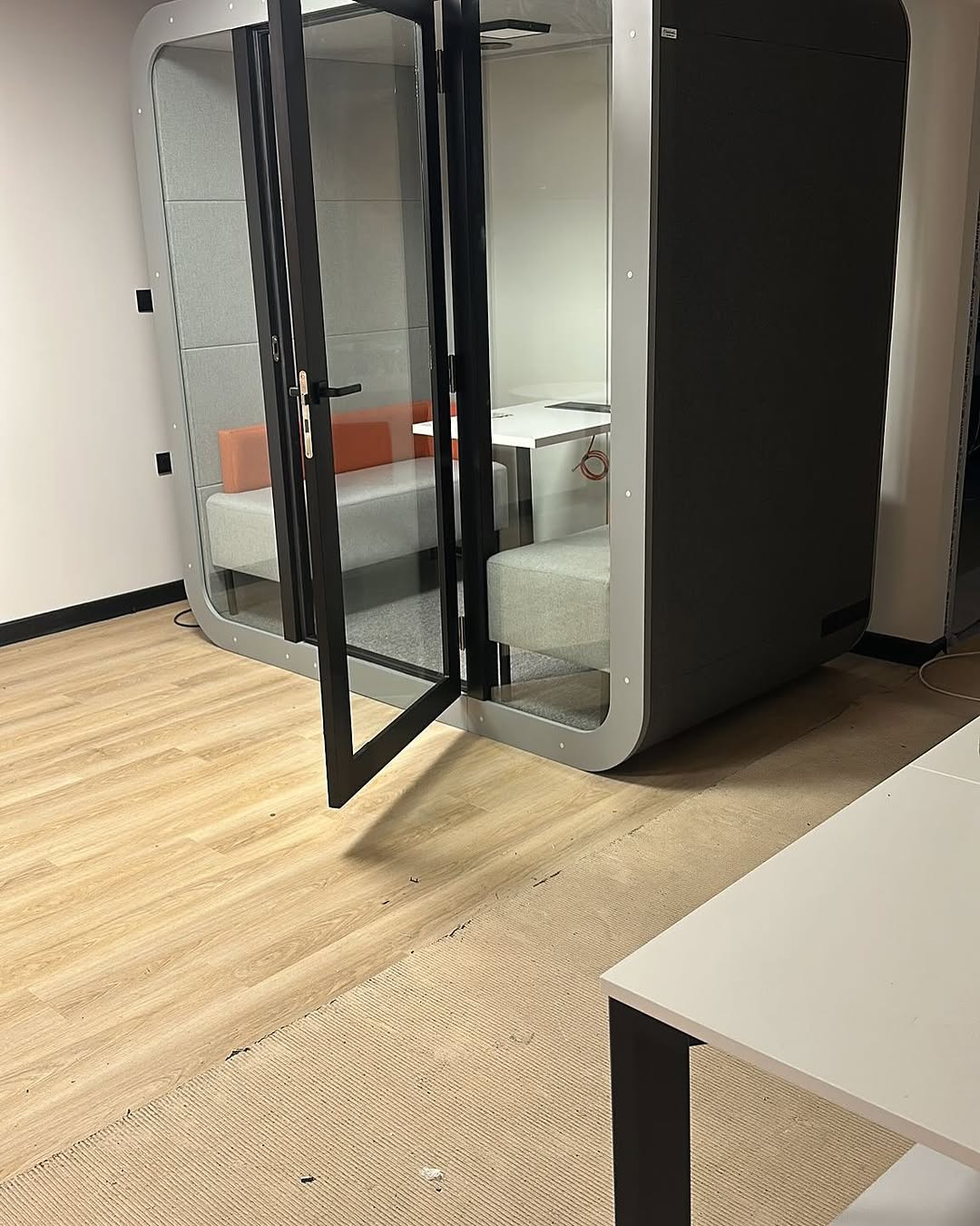 kabincell_1733912612_3520636615459520168